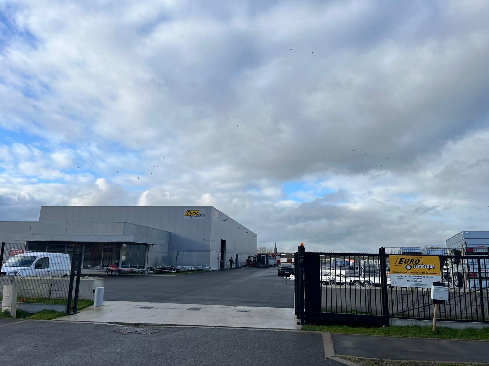 eb1cea32-45c0-476a-aed5-5557fc2b2e99