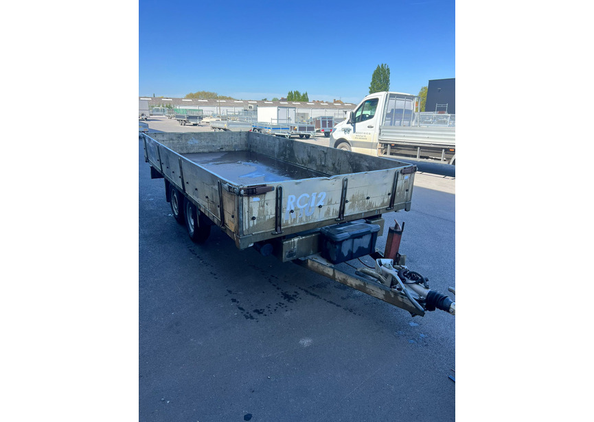 WhatsApp Image 2026-04-27 at 09.53.34 (1)