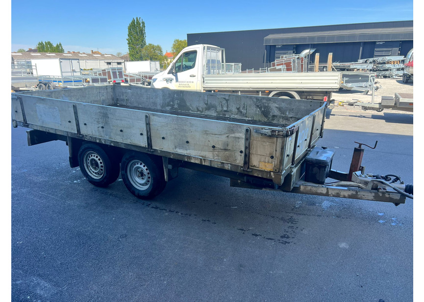 WhatsApp Image 2026-04-27 at 09.53.34